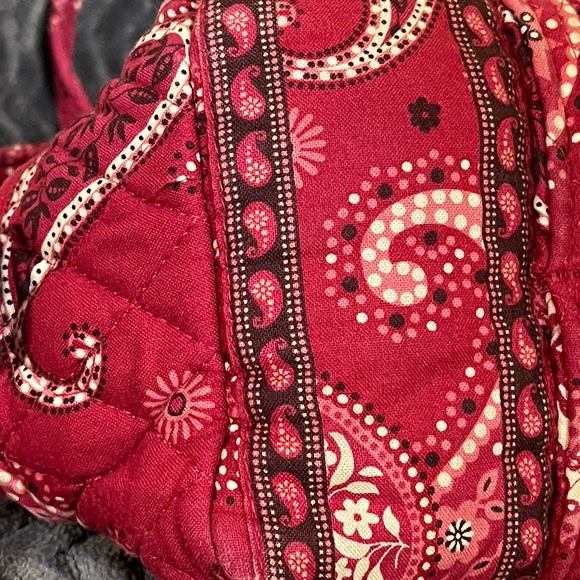 Vera Bradley - Picture 6 of 11